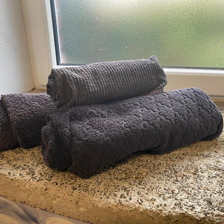 Eifelstein, Apartment Mit Whirlpool Und Ofen Dahlem  المظهر الخارجي الصورة