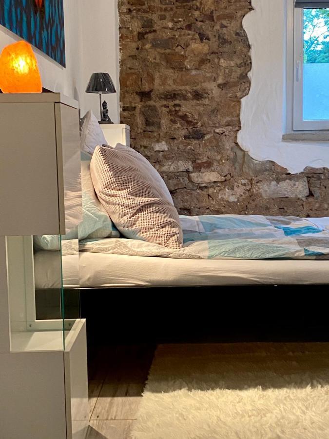 Eifelstein, Apartment Mit Whirlpool Und Ofen Dahlem  المظهر الخارجي الصورة