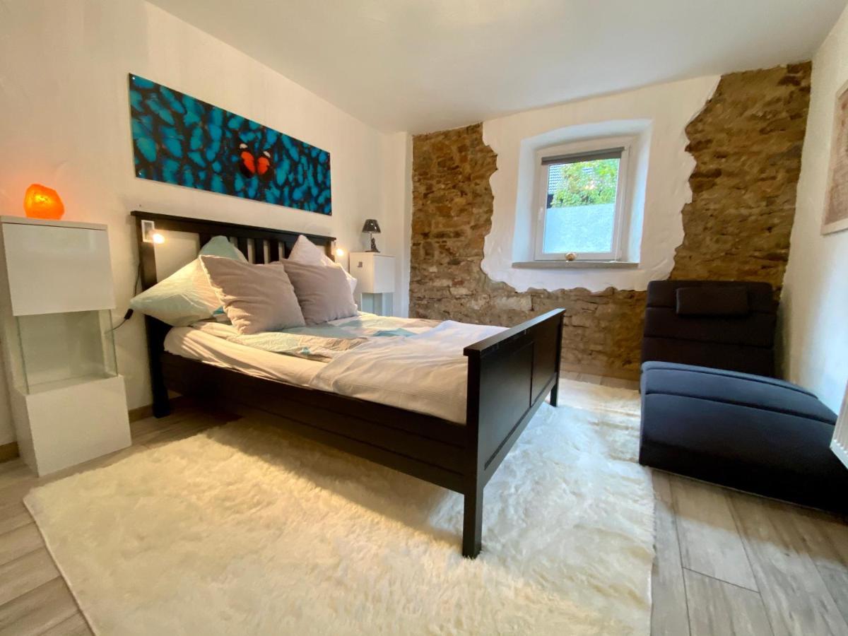 Eifelstein, Apartment Mit Whirlpool Und Ofen Dahlem  المظهر الخارجي الصورة