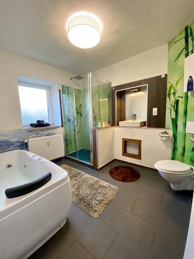 Eifelstein, Apartment Mit Whirlpool Und Ofen Dahlem  المظهر الخارجي الصورة